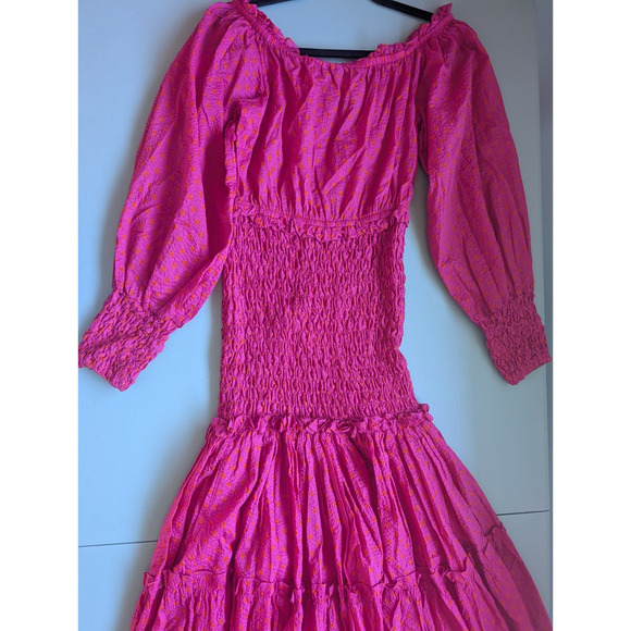 NWOT Alexis Thalssa Off The Shoulder Shirred Maxi Dress Sz M Fuchsia Dot #1H451 - Picture 9 of 12